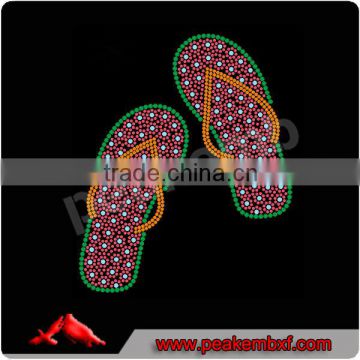 New Designs Beach Slippers Crystal Applique Rhinestone Wholesale