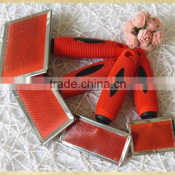 China factory bulk good cheap rubber pet slicker brush as seen on tv