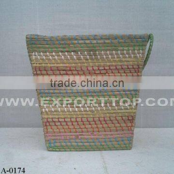 Attractive sea grass gift basket ( etopsales87@gmail.com)