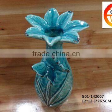 Delicated glazed flower vase to decorate your table