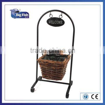 Lined rattan Welcome Garden Hanging free standing Flower Basket Planter