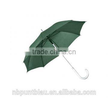 Manual opening umbrella with aluminium crook handle