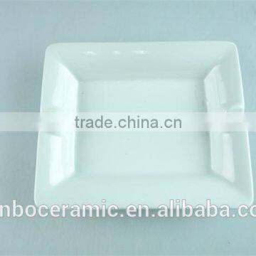 White Ceramic / Porcelain Rectangular /square Custom Ceramic Ashtray Stock for Sale photo-2
