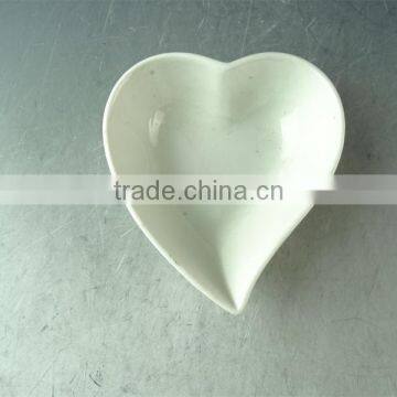 Chinese Porcelain Soy Sauce Dish Sushi Plate Dishes Wasabi Bowl Ceramic heart shaped white