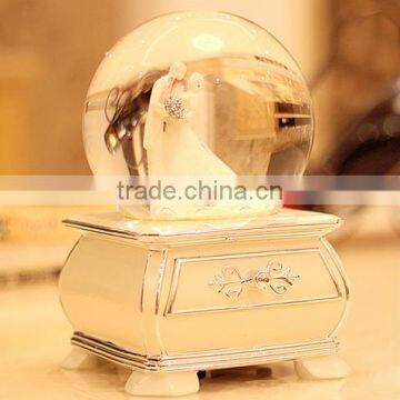 2016 Souvenir Gift Use Love Wedding Music Couple Snow Globe photo-4