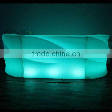 Hot sale commercial garden furniture wireless charger light up tables