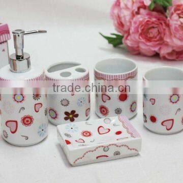 Flower Ceramic Bathroom Accessories Set photo-2
