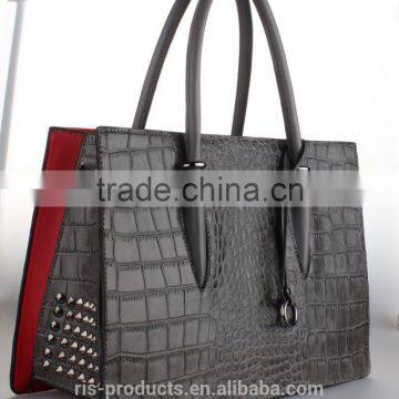 High Quality With Good Looking Rivit Ladies Handbag photo-3