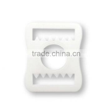 White Chin Strap Buckle in 5/8", Plastic Adjustable Buckle With Teeth In White, Plastic Adjustable Loop With Teeth in White photo-2
