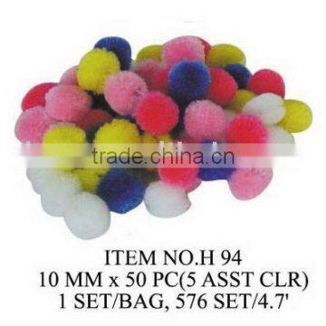 H94 Pom Poms SET