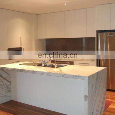 Cbmmart New Hot Selling Glossy Lacquer Kitchen Cupboard Kitchen Cabinet Kitchen Furniture Set