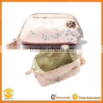 High quality travel makeup bag,clutch cosmetics makeup bag,travel toiletry bag