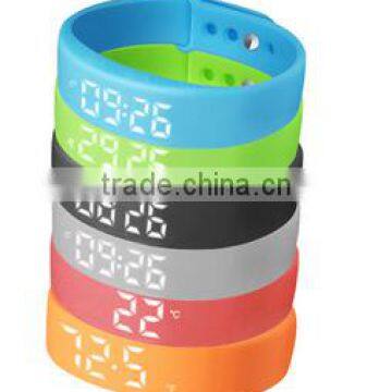 2016 New Smart Wristband W5 Wristband Pedometer Silicon Wristband Fitness Bracelet