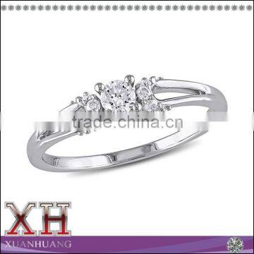 Latest fashion wholesale wedding engagement silver ring for girls