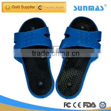 2013 best vibrating foot massager reflexology slippers