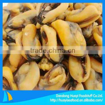 New coming cooked mussel meat