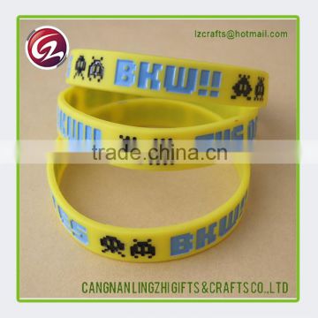 Cheap custom good quality cross silicone bracelet                        
                                                                                Supplier's Choice