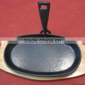 cast iron dish pan