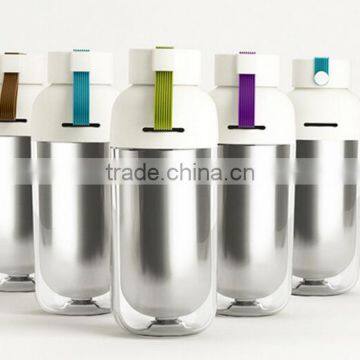 Top quality cute designed eco-friendly Insulated cups thermos 304 stainless steel vacuum mugs bottles with hammock