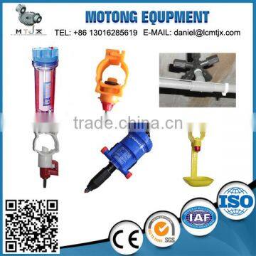 chicken cage with automatic water system