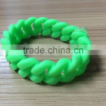 Factory Wholesaler Stripe Silicone Bracelet Tensile Bracelet Customizable Silicone Bracelet photo-2