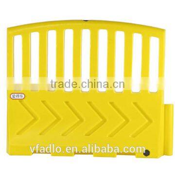 2015 latest LLDPE traffic plastic barrier