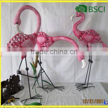 Metal Pink Flamingo Garden Ornaments Home Decoration Handmade Craft From Waste Material