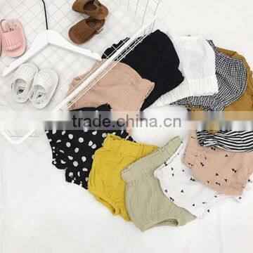 2017 New Stylish Baby Ins Girls PP Shorts Summer Fashion Cotton Girls Shorts 0-3 Years (pick Size Color) photo-2