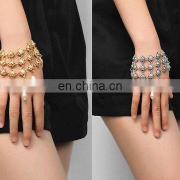 Matching Jewelry Layered Golden Chain Pendant Pearl Beads Tassel Bracelet photo-2