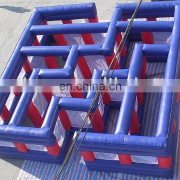 2011 inflatable amusing maze