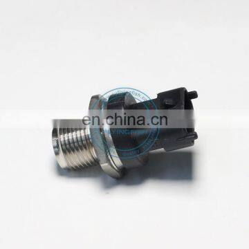 Cheap OEM 0281002930 504333094 55223142 V837079434 51274210233 Fuel Rail Pressure Sensor photo-5