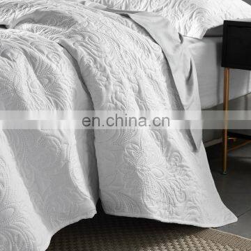 High Quality Beauty Designs African India Turkish Egyptian Double White 3Pcs Cooling Bedspread Set With Pillowcase photo-4