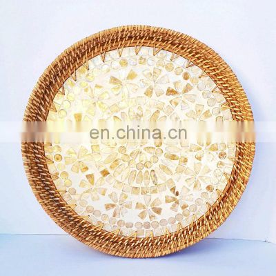 Small Rattan Mother of pearl tray, round wicker tray For Table Handwoven Basket for Breakfast Wholesale