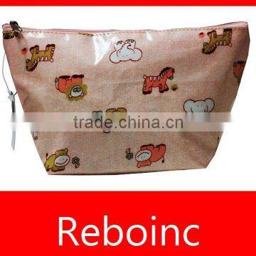 hello kitty cosmetic bag