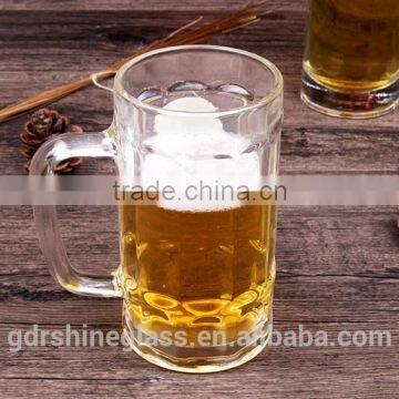 glass beer drinking mug with handle/wholesale clear glass drinking mug china supply