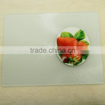 popular glass tempered glass / Glass chopping board /glass work top saver