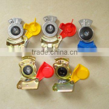 trailer air coupling