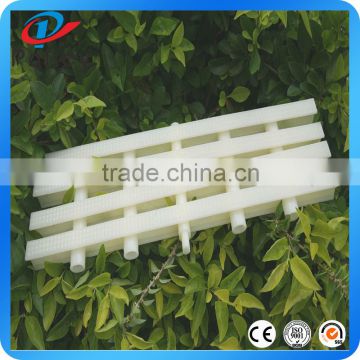 Overflow swimming pool plastic grating