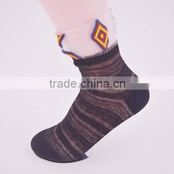 2016 spring Hot Sales Hlady 200N fashion socks with see through ruffle welt