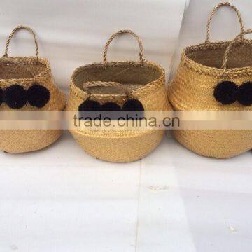 High quality Best selling gold seagrass belly basket with pompoms