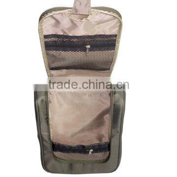 2016 Latest USA Style Polyester Low Moq Custom Travel Wash Bag Toiletry Bag for Men photo-4