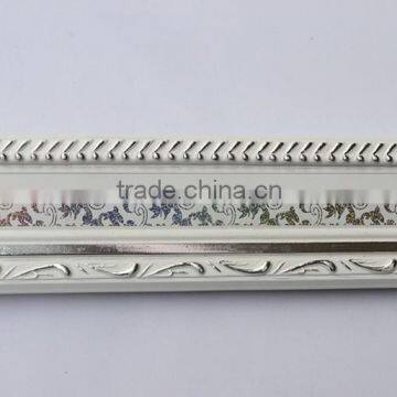 White Shivering Flower Wooden Photo Frame Moulding photo-2