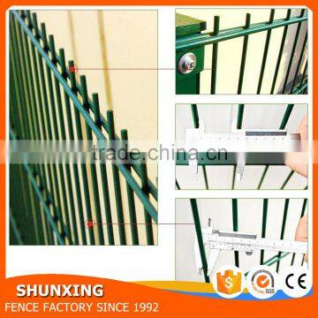 868 Chap Double Wire Steel Fence for Sale With 20 Years Export Experience photo-2