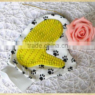 Yellow pet bathing gloves dog hair comb massage comb