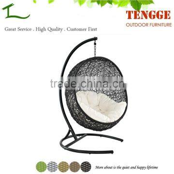 TG15-0133 Outdoor kiwi shape synthetic rattan hanging swing chair