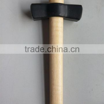 spanish type stoning hammer with wooden handle