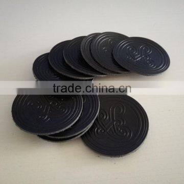 China Custom Black Embossed Leather Patches for Clothing