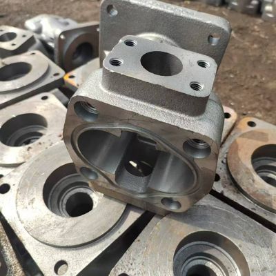 Custom Iron Sand Casting for Agricultural Machinery, Construction Machinery, Industrial Equipment, Automotive and Motorbike Parts