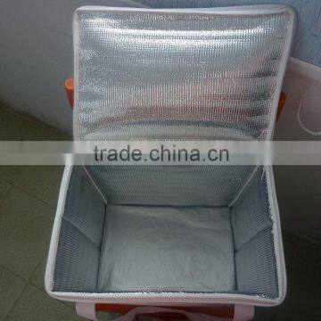 2016 china manufacturer cans cooler thermal bags