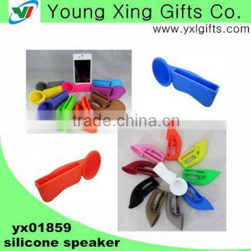 Soft silicone cellphone speaker